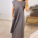 La Scintilla | Sleeveless Pleated Dress