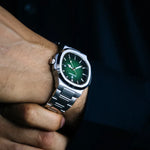 Iconic Luxury Men's Stainless Steel Watch - Classic Silver Watch