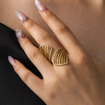 Lira Sculpted Ring