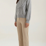 Knitted sweater with floral design